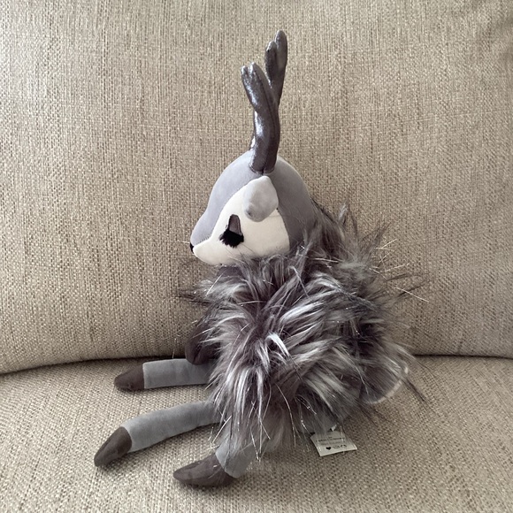 JellyCat London Medium Liza Reindeer Plush Stuffed Animal Toy - Picture 6 of 13